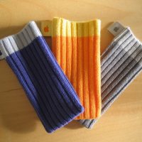01-ipodsocks.jpg