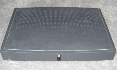 800px-Apple_interactive_television_box.jpg