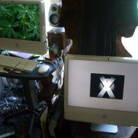 imac24_1.jpg