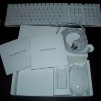 imac24_2.jpg
