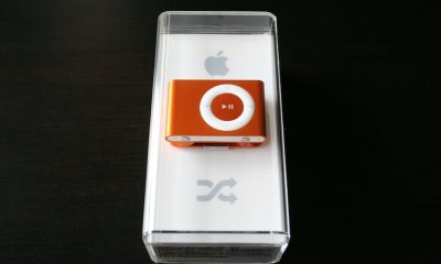 ipod-shuffle-2g-orange2.jpg
