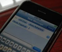 007-iphone-113-sms-multi_medium.jpg