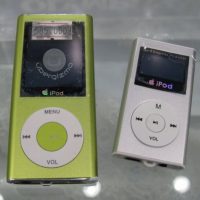 jpg_more-ipod-clones.JPG.jpg