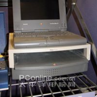 jpg_tzipporach_appledev_pbdock.jpg