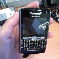 blackberry8900c4.jpg