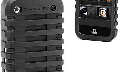 oakley-iphone-case-400.jpg