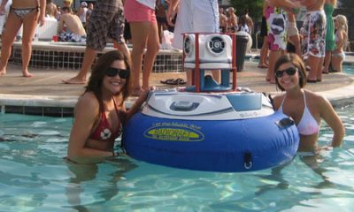 waterproof_iPod__dock2-thumb-450x345.jpg