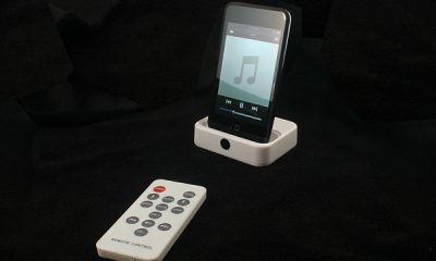 101_iPhone_iPod_Touch_AV_Dock_Cradle_1.jpg