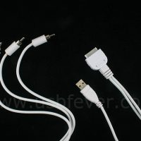742_iPod_iPhone_AV_Cable_with_USB_for_sync_and_charger_1.jpg