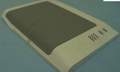 Amazon_Kindle_e-book_reader_2.jpg