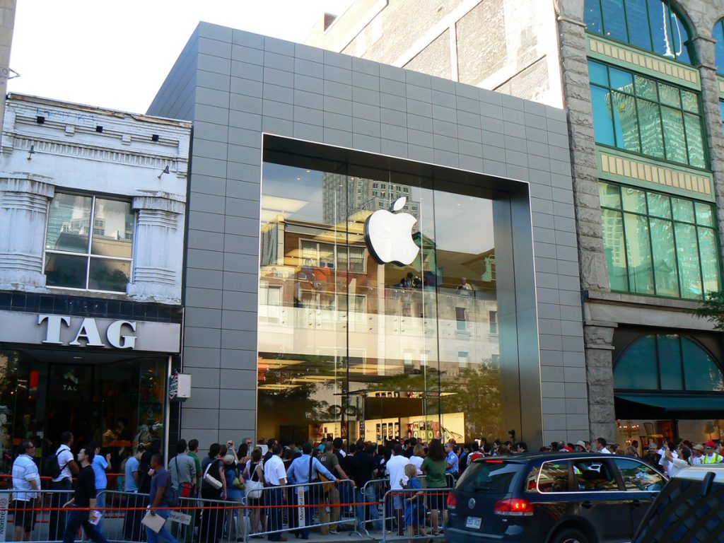 Ouverture de l'AppleStore Montréal