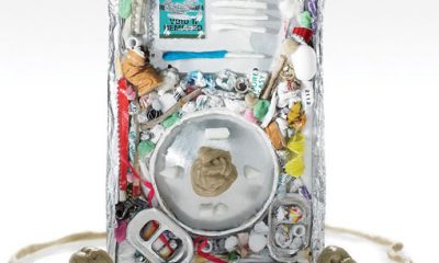 garbage_ipod.jpg