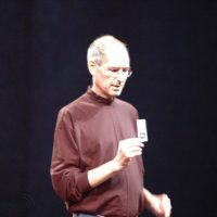 apple-lets-rock-044.jpg