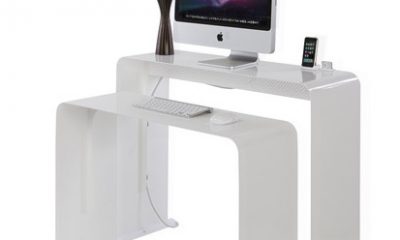 onelessdesk-20090819.jpg