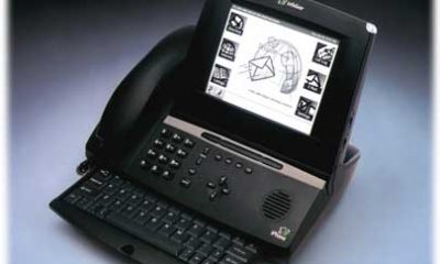 iphone21.jpg