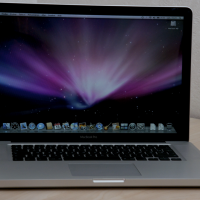 MacBook Pro (ouvert)