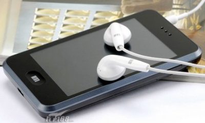 meizu-m8-hands-on-11.jpg