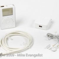 early-ipod-01.jpg.jpg