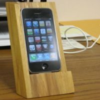 croppediPhonestand_270x291.jpg.jpg