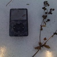 frozenipod.jpg.jpg