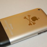 iphonepirate.jpg.jpg