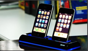 dexim-dca037-dual-dock-charger-for-iphone-ipod.jpg.jpg
