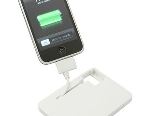 1420_iphone_emergency_charger_1.jpg