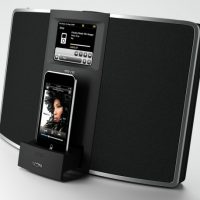 Revo-IKON-iPod-1-540x458.jpg