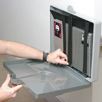 c1f4_dormvault_laptop_safe_inuse.jpg