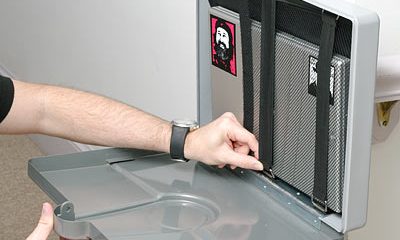 c1f4_dormvault_laptop_safe_inuse.jpg