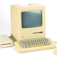 20090917macplusroddenberry.jpg