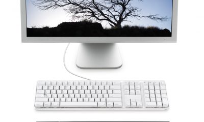Intuos4_WL_MacMonitorKeyboard_300dpi.jpg