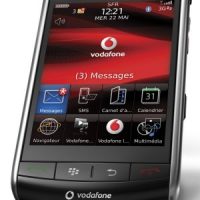 blackberry-storm-illus1.jpg