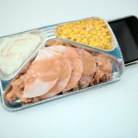 iphone_dinnercase_01.jpg