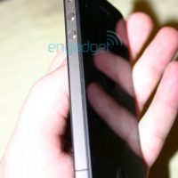 iphone4main1-1271619603.jpg