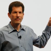 jon_rubinstein_palm_pre-2.jpg