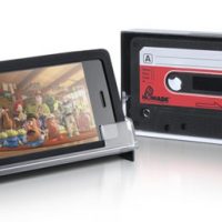 cassette_iphone_case.jpg