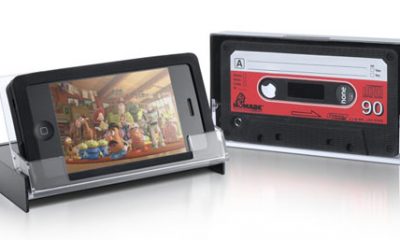 cassette_iphone_case.jpg