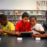 ipadkids-100603.jpg