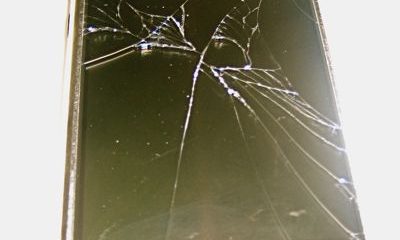 iphone_crack.jpg