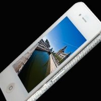 iphone4-diamond-07-05-2010.jpg