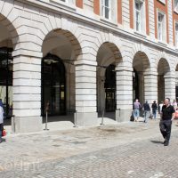 covent-garden-apple-store-photos-3.jpg