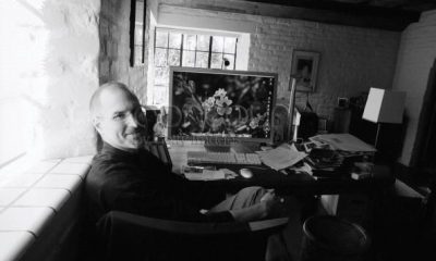 Steve_Jobs_home_office_03.jpg