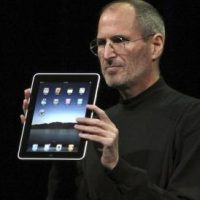 steve-jobs-ipad-challenges-L-1.jpg