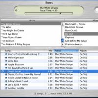 800px-ITunes_1.1.jpg