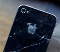 cracked-iPhone-4-260x173.jpg