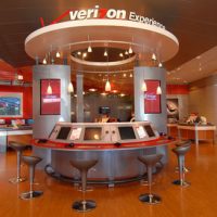 verizon_store.jpg