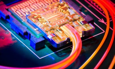 03109302-photo-intel-light-peak.jpg