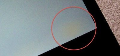 112948-iphone_4_discoloration_3.jpg