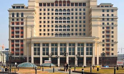 hotelmoskva_applestore.jpg